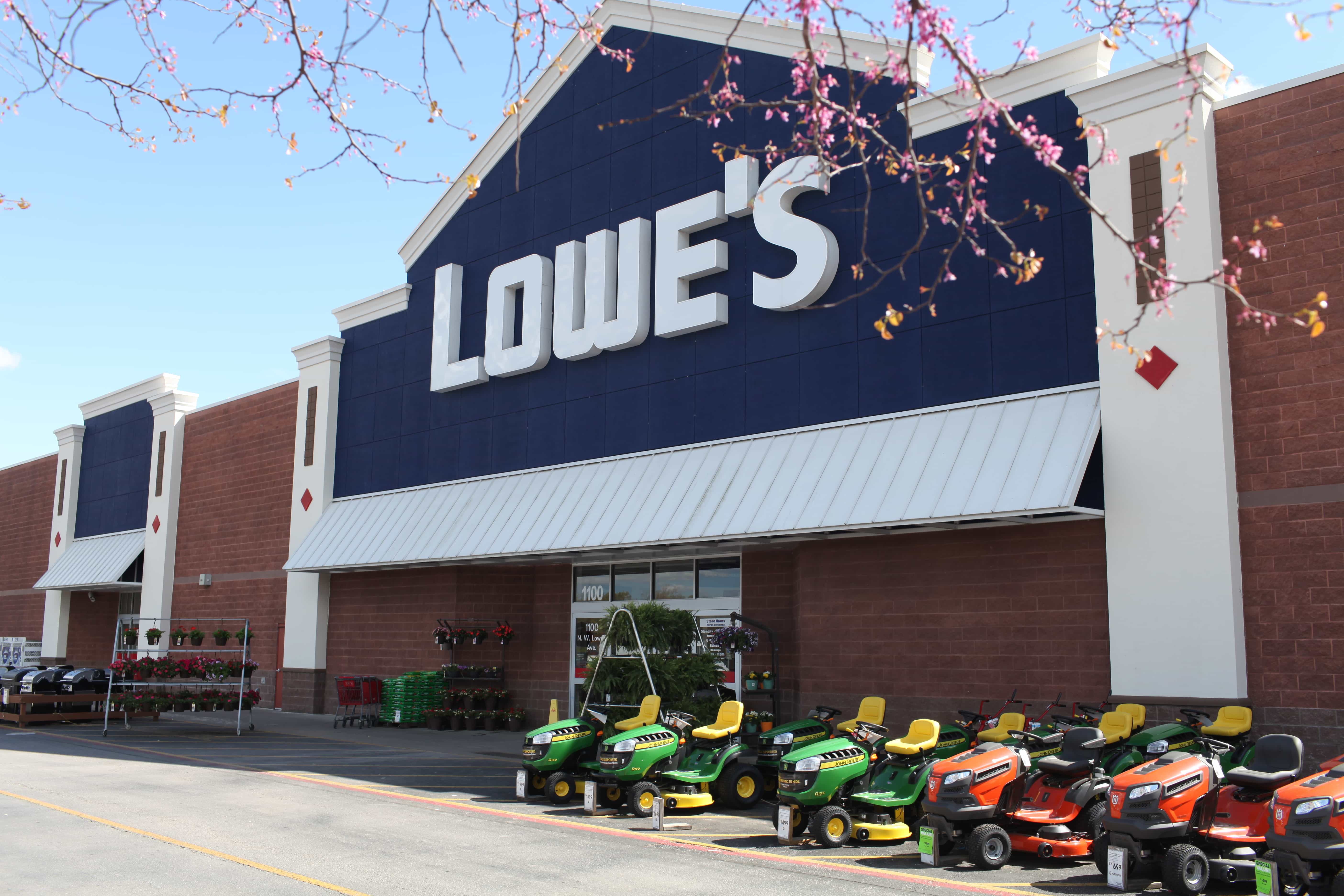 Lowe’s Acquires Pro Retailer Maintenance Supply Headquarters